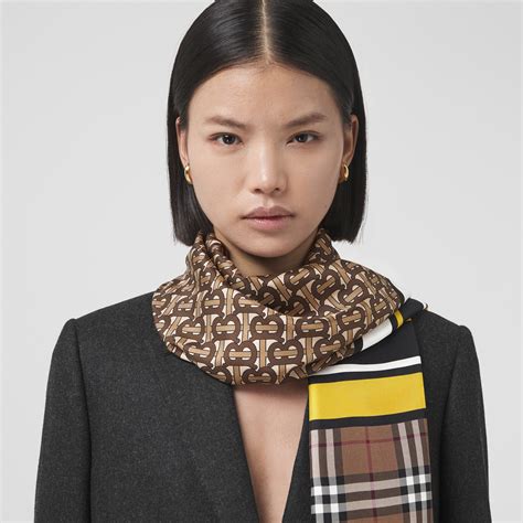 burberry classic silk|burberry silk scarf price.